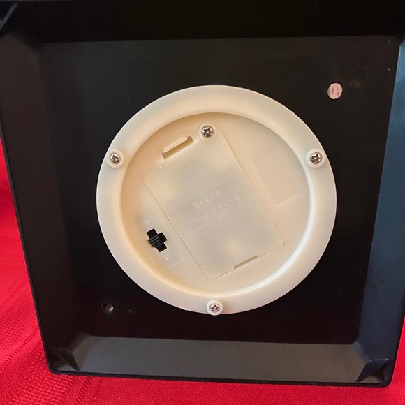 LED Candle Lantern-With Timer- NEW!!! - Picture 5 of 7